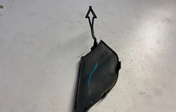Renault Kadjar Front tow hook cap/cover 511804962R T0000172121