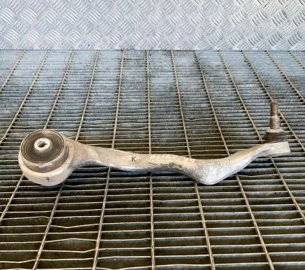 BMW 2 F22 F23 Front lower control arm/wishbone 118173