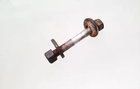 Volkswagen Touareg I Front suspension camber bolt 