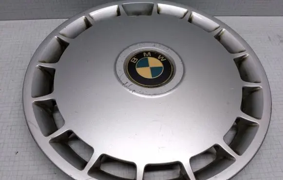 BMW 3 E36 R14 wheel hub/cap/trim 36131178778