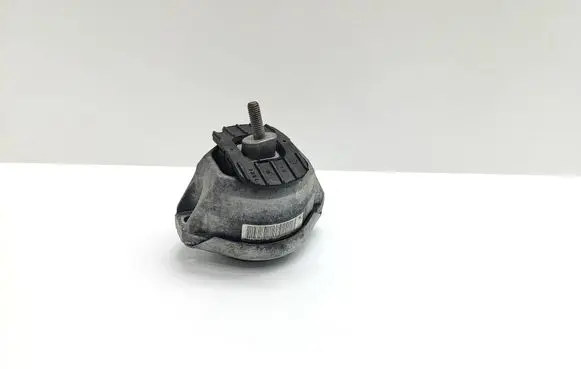 BMW 5 E60 E61 Engine mount bracket 6769874 676987402 159346
