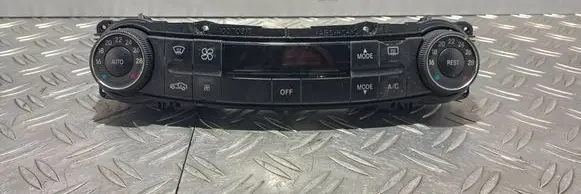 Mercedes-Benz E W211 Climate control unit 2118300890 Q00063006