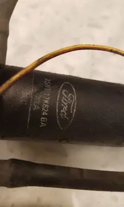 Ford Fiesta Windscreen/windshield washer pump 2S6T17K624BA