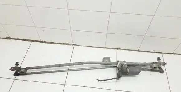 Opel Zafira B Front wiper linkage and motor 404976