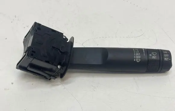Opel Mokka X Wiper control stalk 95484188