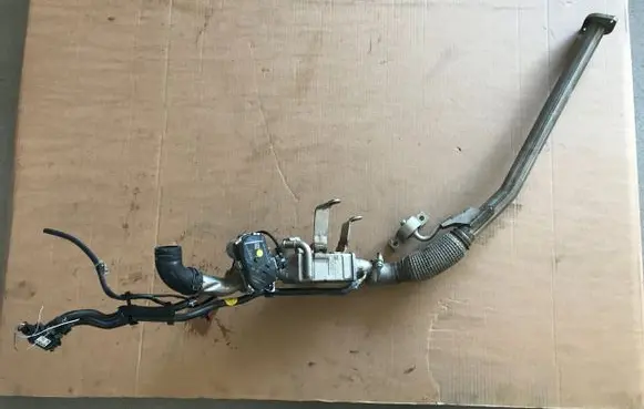 Audi Q5 SQ5 EGR valve cooler 059131508AL