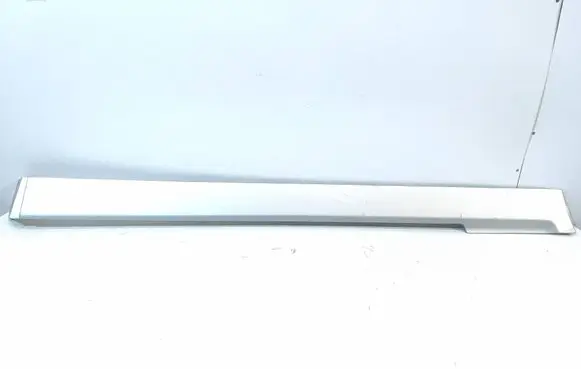 Mercedes-Benz Vito Viano W639 Sliding door rail trim A6396913208