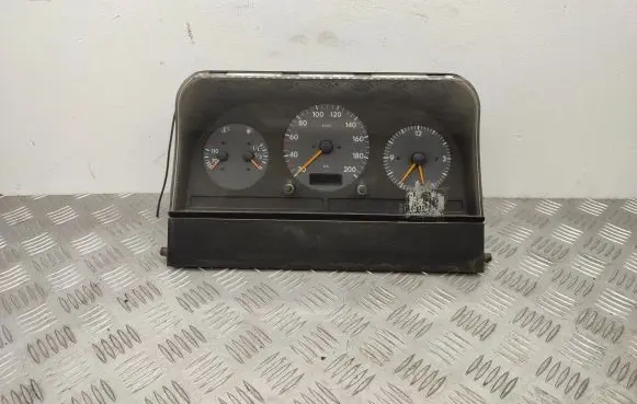 Volkswagen II LT Speedometer (instrument cluster) 2D0919850F