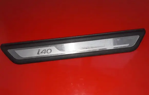 Hyundai i40 Front sill trim cover 858733Z100 A049100
