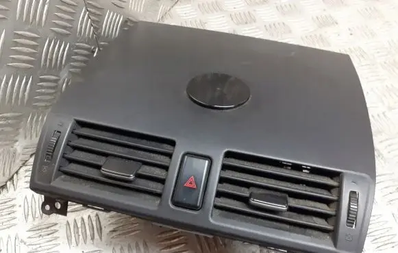 Mazda 3 I Dashboard side air vent grill/cover trim B32H-55311