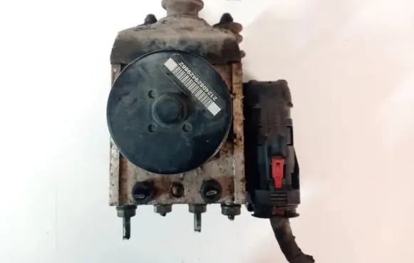 Skoda Octavia Mk2 (1Z) ABS Pump 1K0907379P 10.0970-0315.3