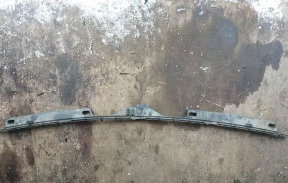 Nissan Primastar Windshield trim 8200048129