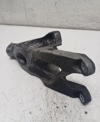 Audi A6 S6 C6 4F Engine mounting bracket 8K0199307