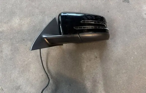Mercedes-Benz CLA C117 X117 W117 Front door electric wing mirror 