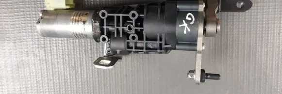 Audi SQ7 Tailgate/trunk/boot lift motor 4M0827851C