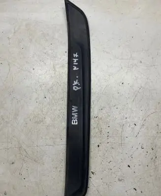 Front sill trim cover