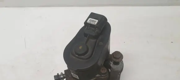 Volvo XC70 Rear brake caliper 32332594F