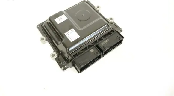 Volvo V40 Engine control unit/module 31452623