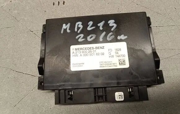 Mercedes-Benz E W213 Gearbox control unit/module A2139002501 5WE00001