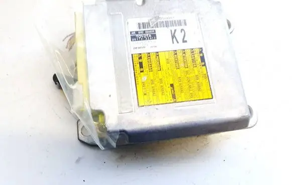 Toyota Verso-S Airbag control unit/module 8917052A10 89170-52A10