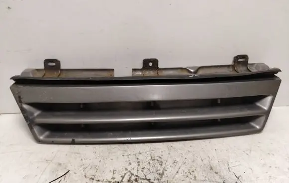 Opel Omega B1 Front grill 90246679