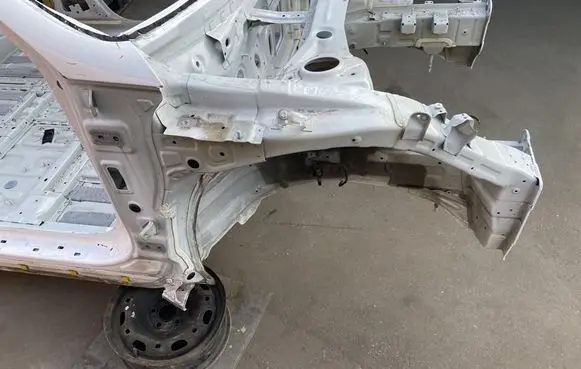 Hyundai IONIQ 6 Front quarter panel 