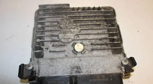 Seat Altea XL Engine control unit/module 03L906023LJ 03L906023KL 5WP42916AA