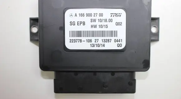 Mercedes-Benz SLK R172 Brake system control unit/module A1669002700 132870441 223778106