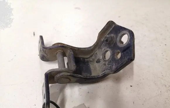 Mazda 6 Rear door lower hinge