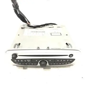 Renault Megane III Radio/CD/DVD/GPS head unit 281150743R 8153011 7641104391