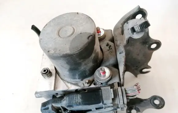 Toyota Avensis T270 ABS Pump 0265251490 44540-05100