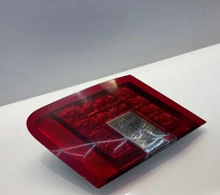 Mercedes-Benz E W212 Tailgate rear/tail lights A2128200864 2128200864