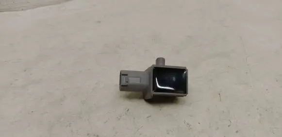 Mercedes-Benz C W204 Airbag deployment crash/impact sensor A2048201985