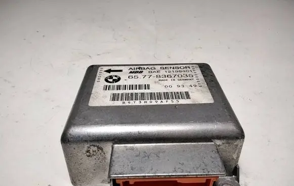 BMW 5 E34 Airbag control unit/module 121984010 009349 65778367035