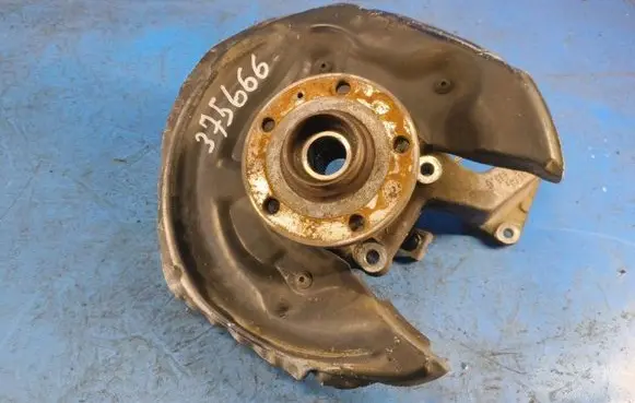 Volkswagen Tiguan Rear wheel hub spindle/knuckle 3C0505435G