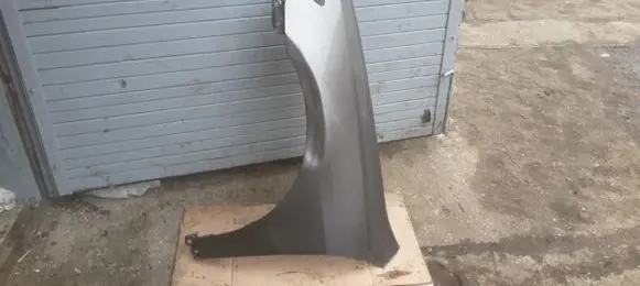 Ford Mondeo Mk III Fender