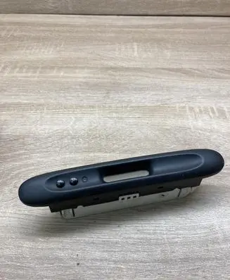 Ford Mondeo Mk III Screen/display/small screen 96BB15000BC