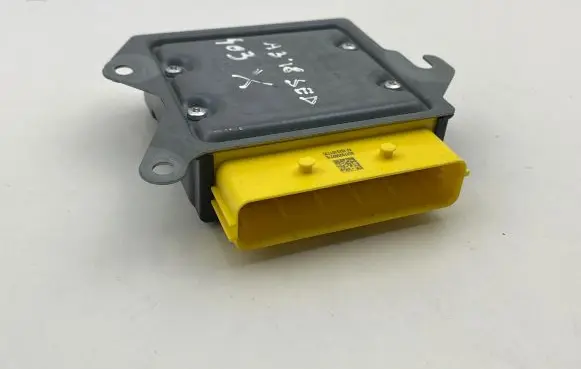 Audi A3 S3 8V Airbag control unit/module 5q0959655j