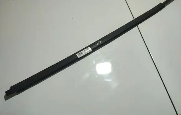 Fiat Sedici Rear door glass trim molding