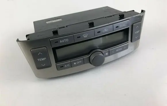 Toyota Avensis T250 Climate control unit 5590005140 H1449