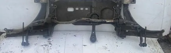 Volkswagen PASSAT B6 Front subframe