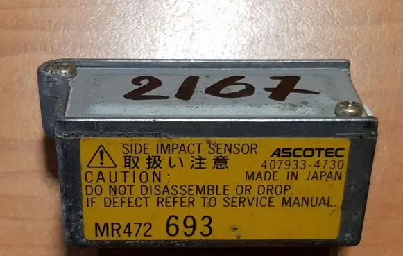 Mitsubishi Space Wagon Airbag deployment crash/impact sensor 4079334730 MR472