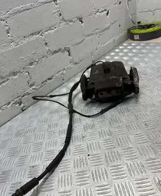 BMW X5 F15 Front brake caliper 6776783