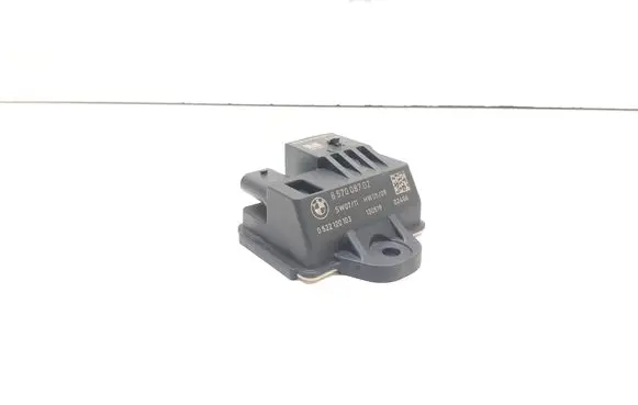 BMW X1 E84 Glow plug pre-heat relay 8570087