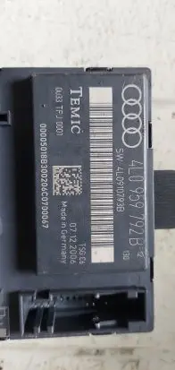 Audi Q7 4L Door control unit/module 4L0959792B