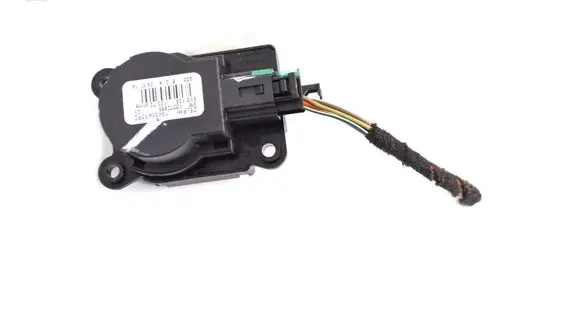 Audi A5 Sportback 8TA Air flap motor/actuator 13372986