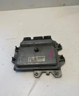 Nissan Qashqai Engine control unit/module MEC93630