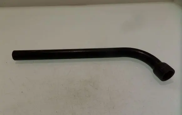 Opel Vectra C Wheel nut wrench 13107800