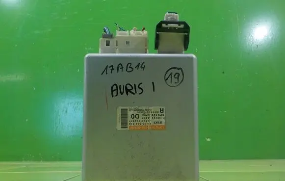 Toyota Auris 150 Other control units/modules 8965002630