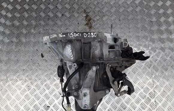 Dacia Logan II Manual 5 speed gearbox jr5373